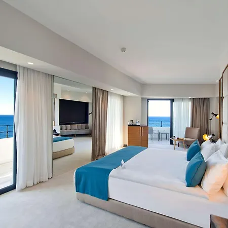 Ramada Plaza & Hotel 5*