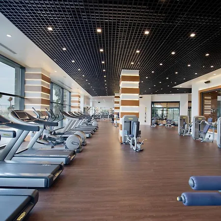 Ramada Plaza & Трабзон