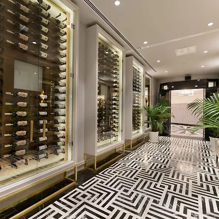 Ramada Plaza & Готель Трабзон