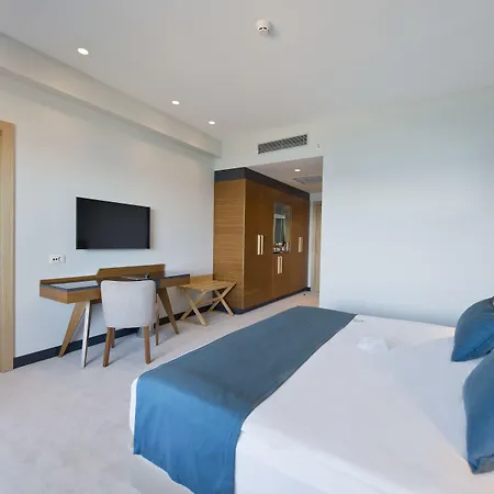 Ramada Plaza & Трабзон