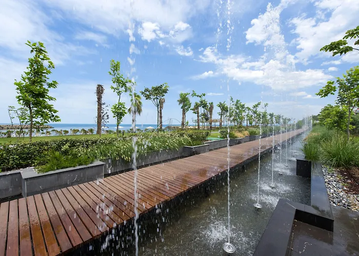 Ramada Plaza & Szálloda