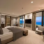 Ramada Plaza & 호텔 5*