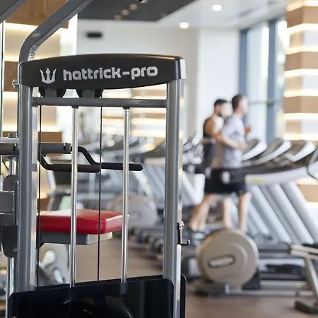 Hotel Ramada Plaza &