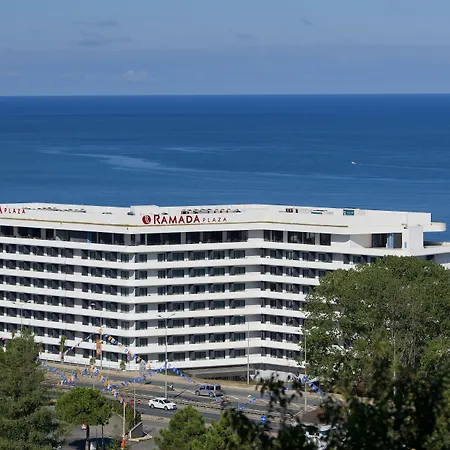 Ramada Plaza & 5* Trabzon
