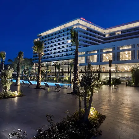 Ramada Plaza & 5* 트라존