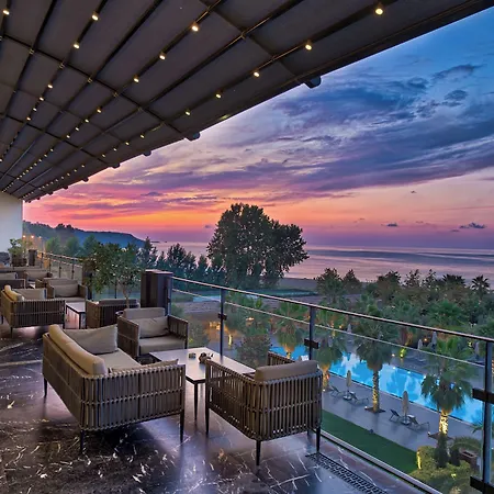 Ramada Plaza & 5* Trabzon