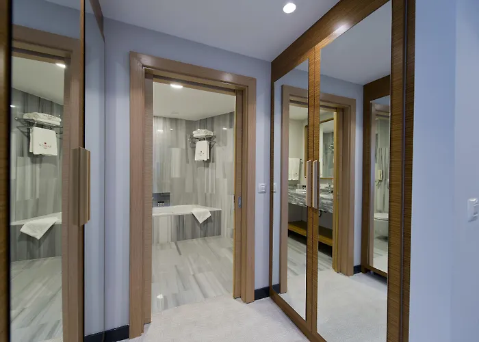 Ramada Plaza & 5* Trabzon