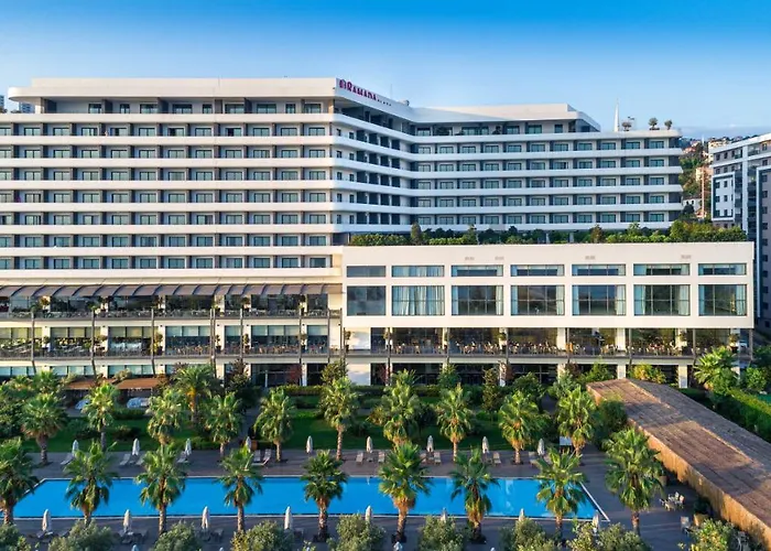 Hotel Ramada Plaza &